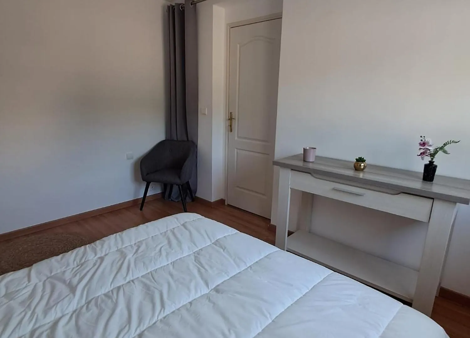 펜션 Beautiful Spacious Home In 에르퀴
